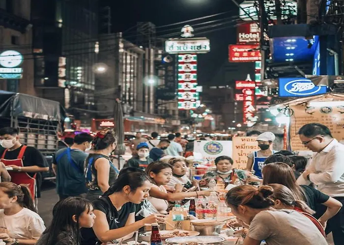 Qilombo Silom Ostello