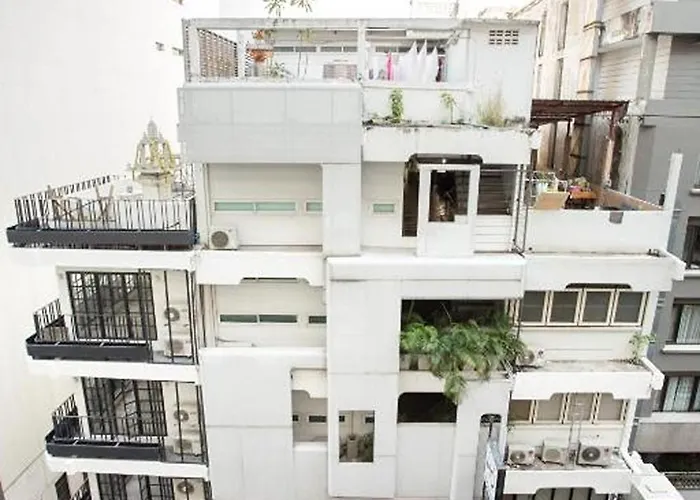 Qilombo Silom Ostello